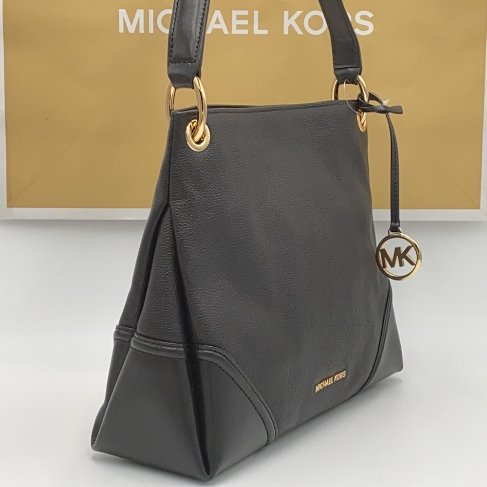 MICHAEL KORS BLACK NICOLE MD PEBBLE SHOULDER BAG - Picture 4 of 16